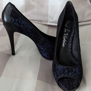 Pour La Victoire Pump